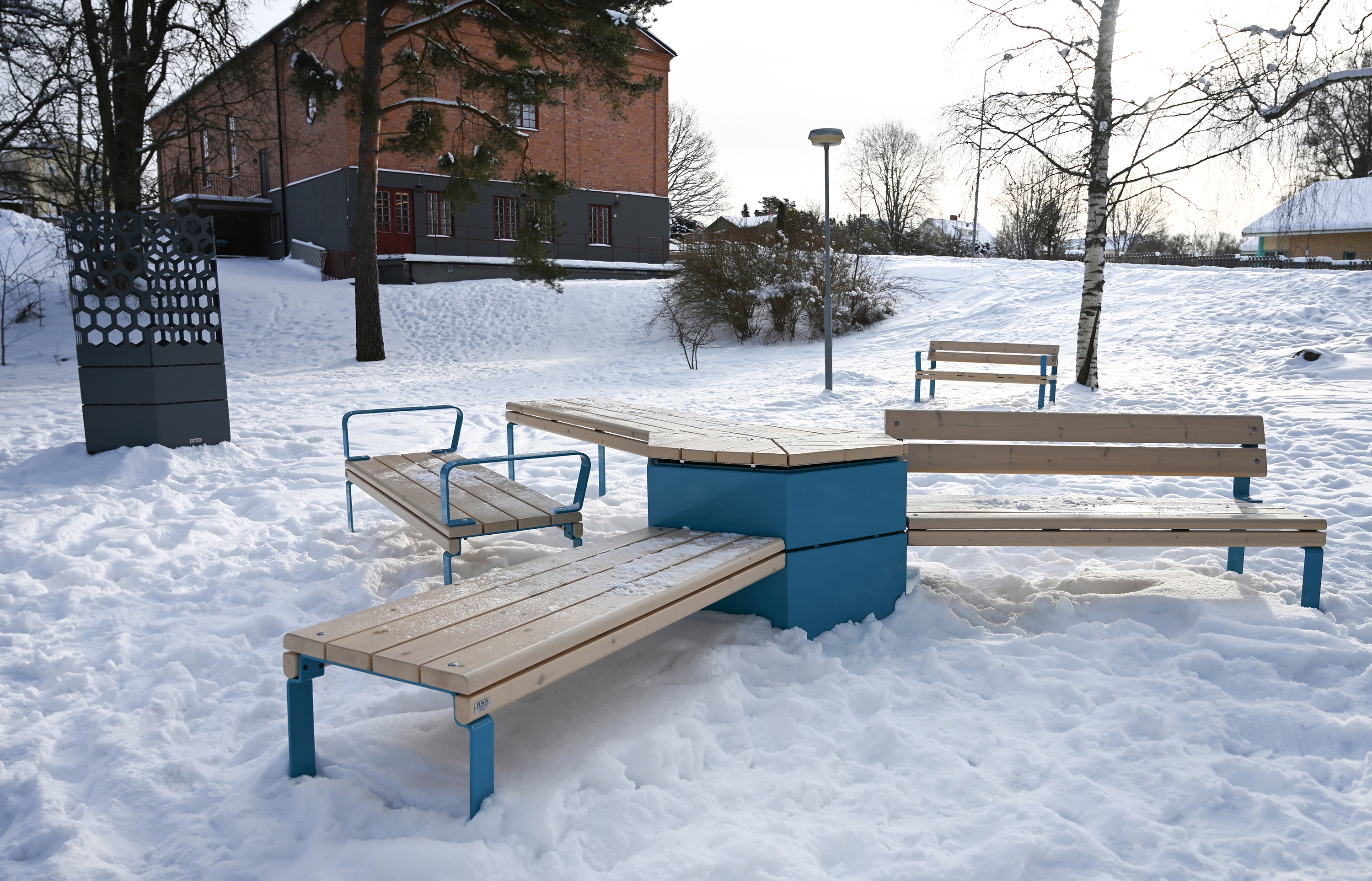 Bench Rosenlund 